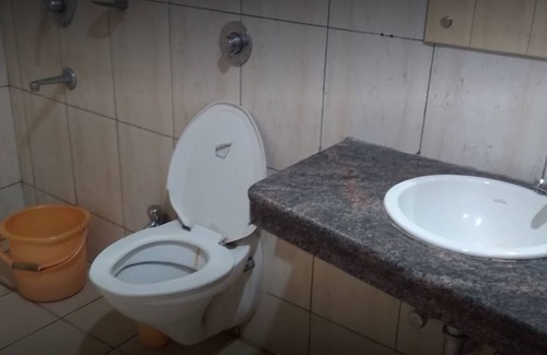 Paltan Bazaar Hotel | Hotel Vandana