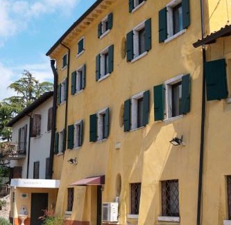 Cisano Hotel | Hotel Vela d'Oro Dependence