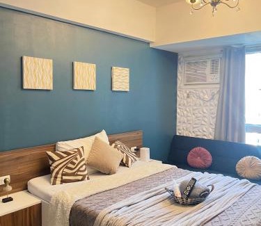 Lahug Apartment | Hotel Vibe Studio inside IT Park