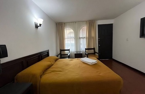Morelia Hotel | Hotel Villa Capri, 2 camas dobles 4 Huéspedes