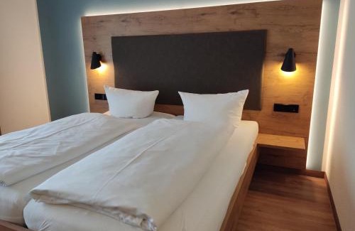 Waggershausen Hotel | Hotel Waldhorn