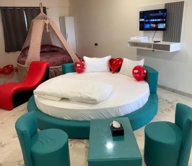 Pune Hotel | Hotel Wow Inn - Dhanori-Lohegaon Rd, Parande Nagar, Dhanori, Pune