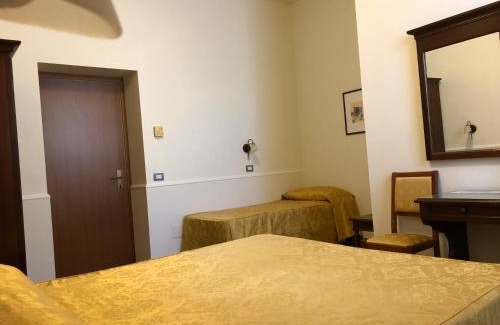 Bolsena Hotel | Hotel Zodiaco
