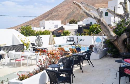 Montana Blanca Bed & Breakfast | HOTELITO RURAL GA7COLORES only adult