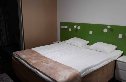 Artjarvi Hotel | Hotelli Artjarvi/Alpago OY