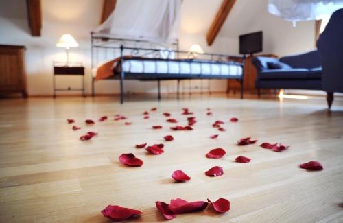 Krutenice Hotel | Hotelový a jezdecký areál Dvůr Krutěnice