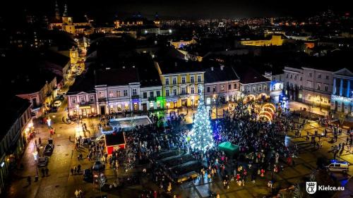 Kielce House | Hotels-Widok Rynek - Centrum &Parking -fak VAT