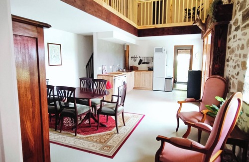 La Peruse House | House built in a barn with all modern conveniences from 2024