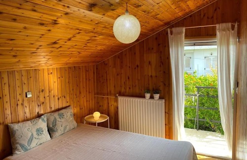 Agii Apostoli House | House+garden near the sea