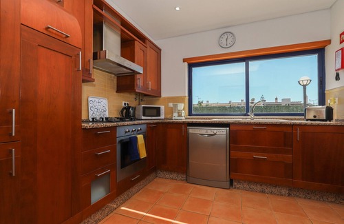 Manta Rota Condo | House in condominium with swimming pool 650m from the beach by AlgarveManta (51V3)