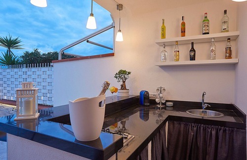Balestrate Apartment | House in front of the beach of Balestrate