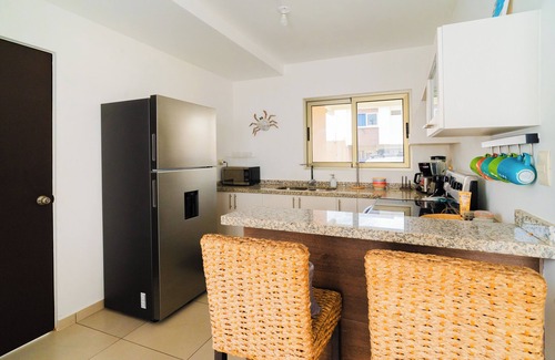 Zaragoza House | House in la libertad, a few minutes from surf city and shopping malls