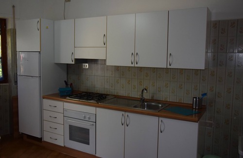 Laura House | House in residential park at 200 meters. from the sea