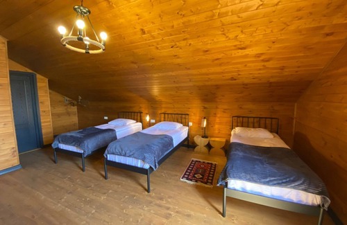 Ambrolauri Other | House in the Vineyard