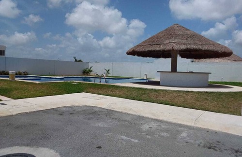 Cancun House | House