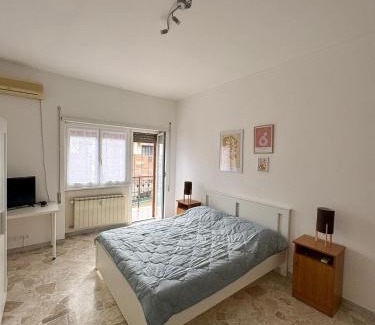 Tuscolano Apartment | House of Tribuni - Near metro A