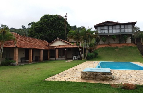 Atibaia House | House on the farm with and wonderful view to the Pedra Grande de Atibaia.