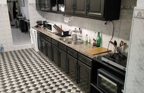 Peniche House | House Peniche Portugal 200 meters from the beach 8 people bairro do Visconde