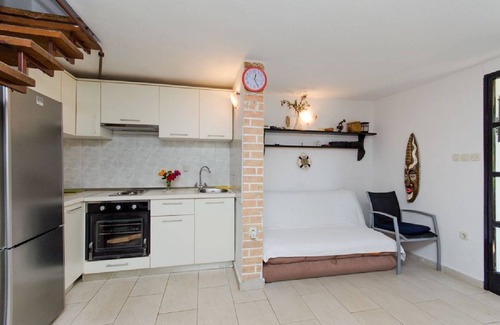 Ivan Dolac House | House Renato