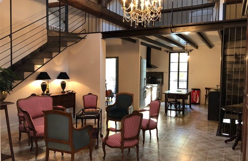 Aigues-Mortes House | House Saint Louis, 1248