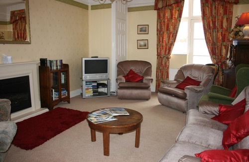 Dunster Apartment | House - Sleeps 6 & paid off site parking available