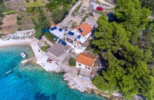 Bogomolje House | House Vatromir