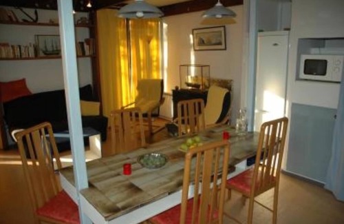 Alata House | House was destroyed by arson in May 2022 and no longer exists-