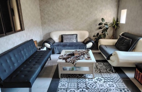 Montjoux House | House with 2 or 3 bedrooms Sleeps up to 10 people