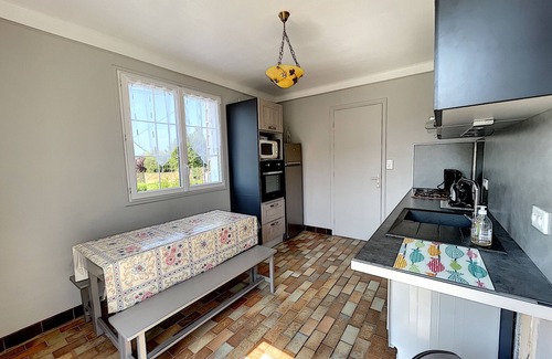 Donville-les-Bains House | House with garden near the sea