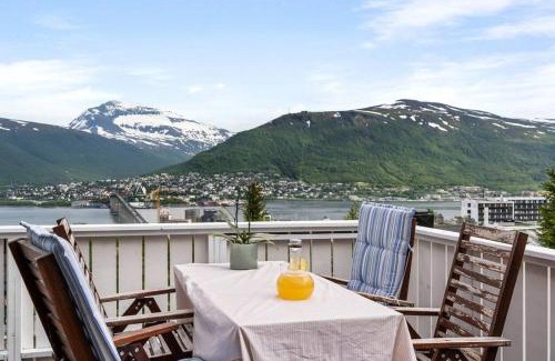 Tromso Villa | House with iconic view