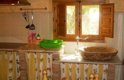 Laroya Other | House with integrated rock wall and jacuzzi