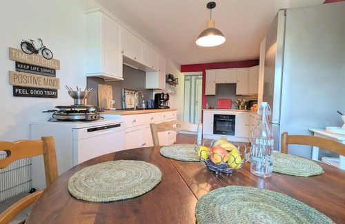 Rouvres-les-Bois Cottage | House with private pool and jacuzzi in Rouvres-les-Bois