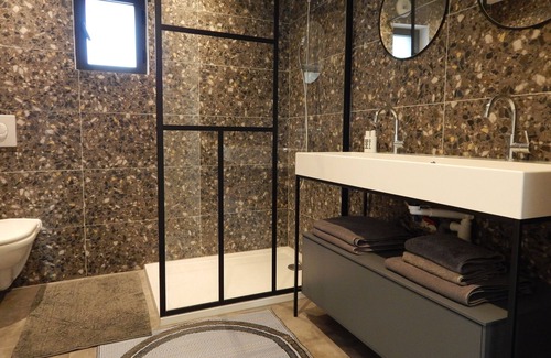 Les Cevennes House | House with swimming pool in the historic center of Montpellier