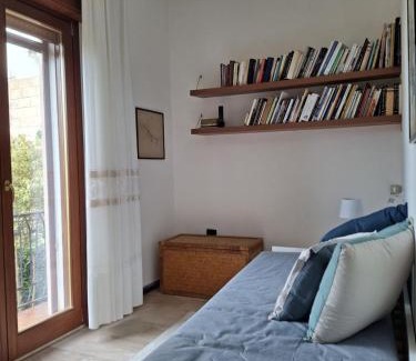 Capoterra Apartment | House with the terrace and the garden