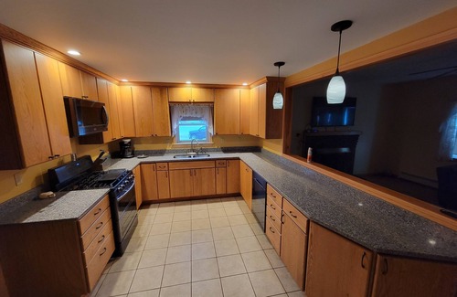 Millinocket House | House with yard close to Baxter, atv and snowmobile trails
