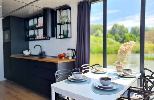 Łazy Boat Rental | Houseboat in Łazy by Lake Jamno