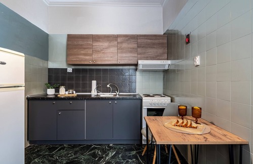 Thessaloniki City Centre Apartment | Houseloft White Tower Echo