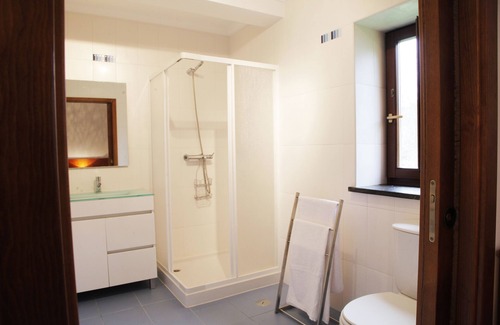 Fajao Apartment | HOUSES RIVER COTTAGE/RIVER HOUSE