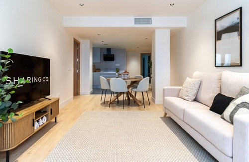 Nueva Espana Apartment | Housing Castellana X I I by Sharing Co
