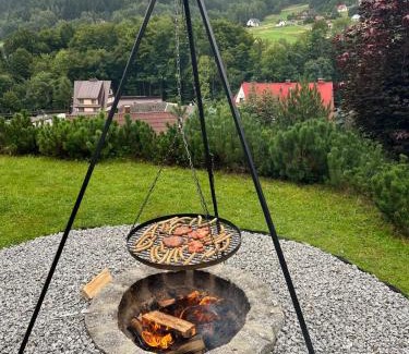 Czernichow House | Hoya Hoya