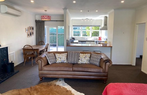 Havelock North House | HPG Villa formerly known as Pipi Hotel