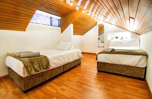 Suba House | Huge Colonial House with Chimney, Luxury in the most exclusive town in Bogotá