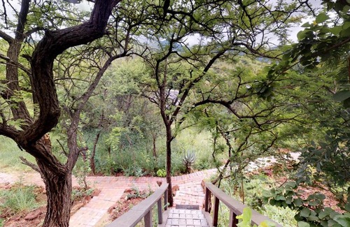 Albert Luthuli Cabin | Humala River Lodge