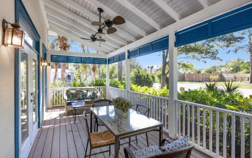 Sugarwood Beach House | Hummingbird Cottage by Oversee 30A