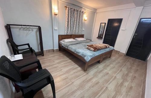 Laitmawsiang Hotel | Hunsi Homestay