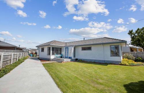 Paynesville House | Huntingdale