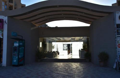 Al Mamsha El Seyahi Apartment | Hurghada Princess resort, Private Sandy Beach & 3 Pools