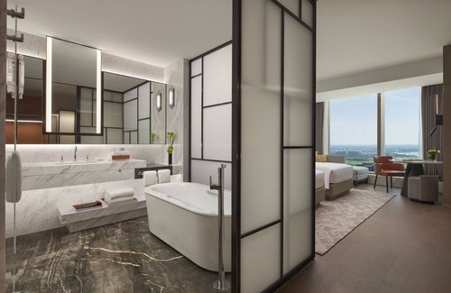 Changshu Hotel | Hyatt Regency Changshu Kuncheng Lake