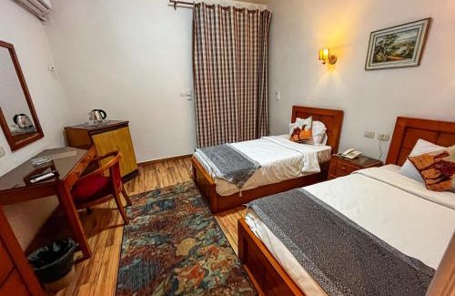 Al-'Atarin Hotel | Hyde Park House Hotel