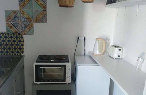 idhra House | Hydra studio house with amazing harbour views